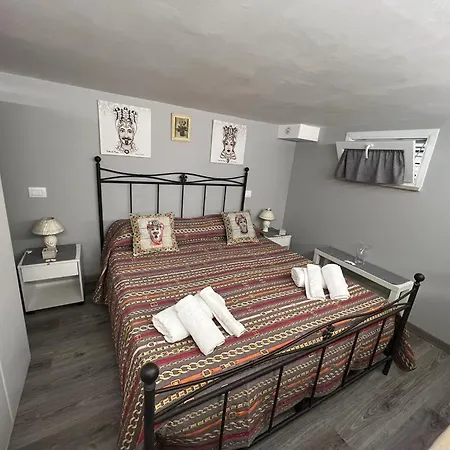 Holiday home Sole E Luna Noto
